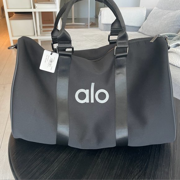 SOLD - Alo Yoga Traverse Duffle - Picture 2 of 7